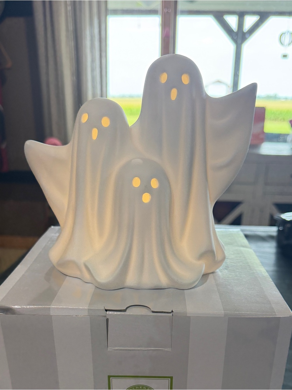 White Ceramic Triple Ghost scentsy warmer
